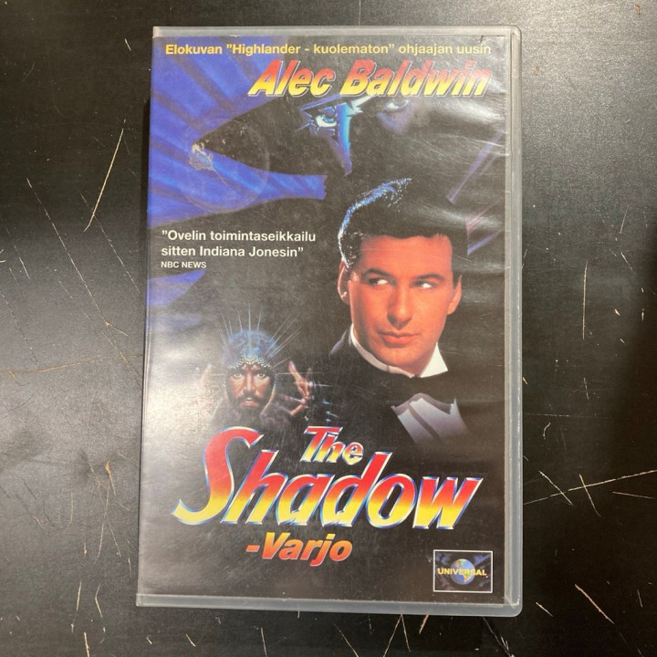 Shadow - varjo VHS (VG+/M-) -seikkailu-